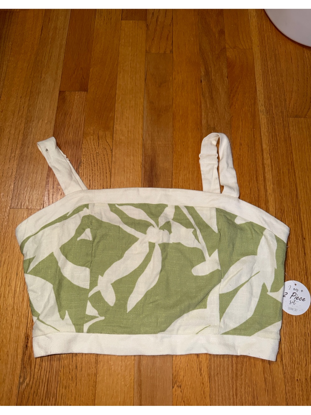 Sienna Sky Green and White Knit Top with Pink Size Tag